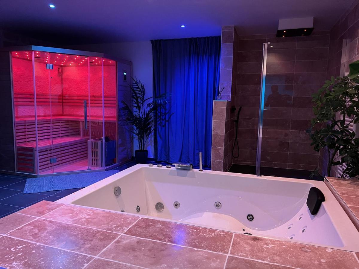 Ferienwohnung Appart Spa Privatif Laon Exterior foto